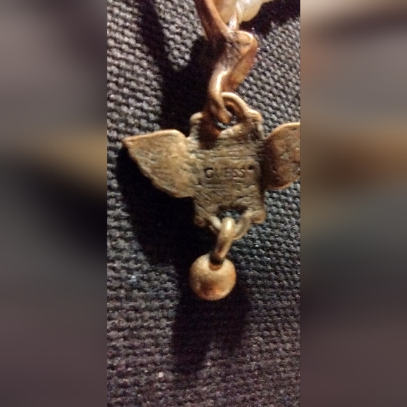 Real freshwater pearl GUESS necklace - Picture 16 of 16